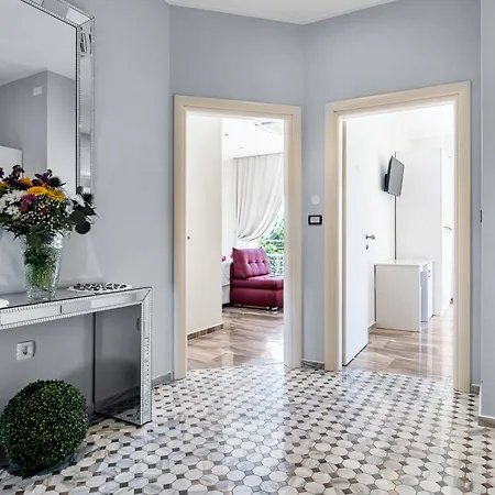 Guest house Manuela 3*